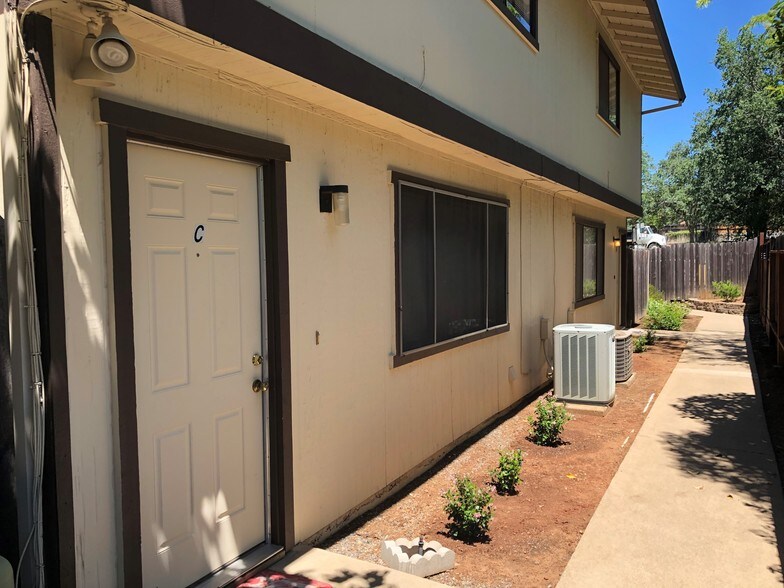 More Photos Of 3337 La Canada Dr, Cameron Park Apartments For Sale