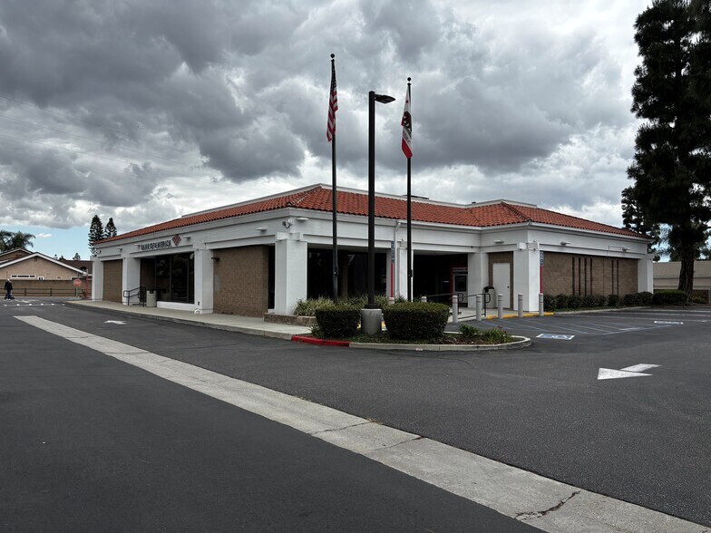 More Photos Of 17863 Santiago Blvd, Villa Park Bank For Lease