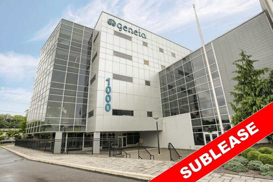 More Photos Of 1000 N Cameron St, Harrisburg Flex For Lease