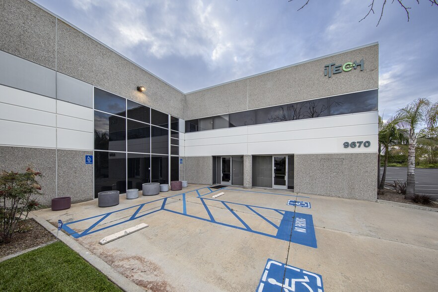 More Photos Of 9670 Waples St, San Diego Warehouse For Lease