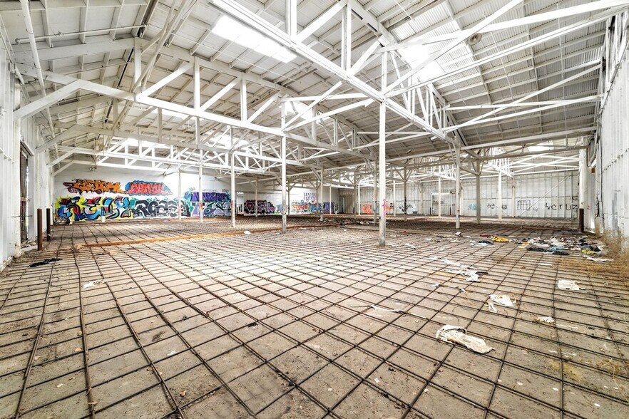 More Photos Of 312 Camacho St, San Marcos Warehouse For Lease