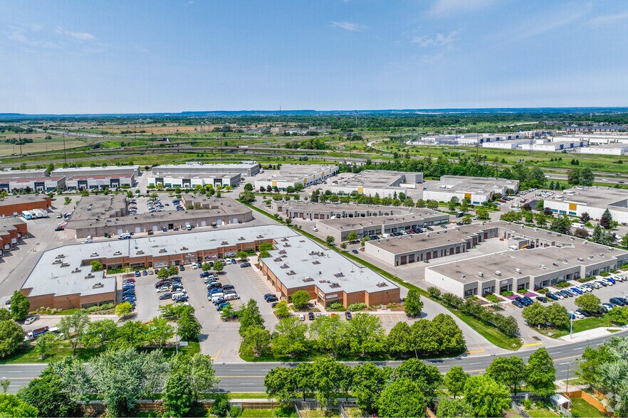 More Photos Of 4181 Sladeview Cres, Mississauga Unknown For Lease