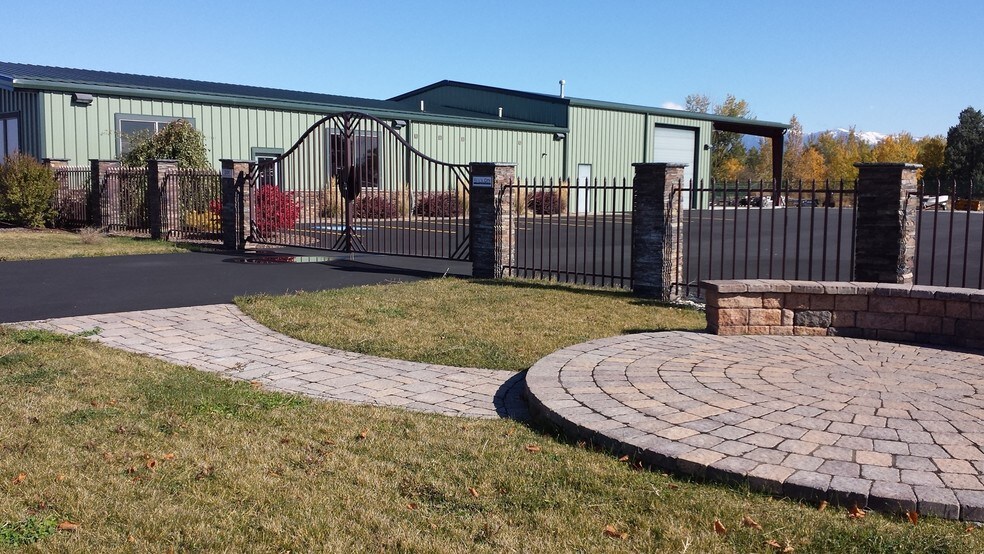 Primary Photo Of 201 United Dr, Kalispell Flex For Lease