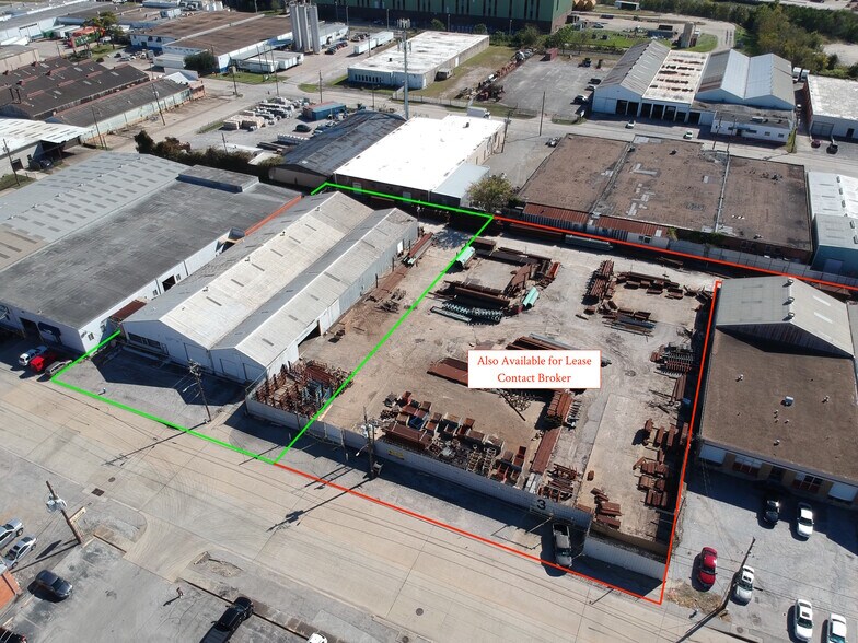 More Photos Of 5720 Harvey Wilson Dr, Houston Warehouse For Lease