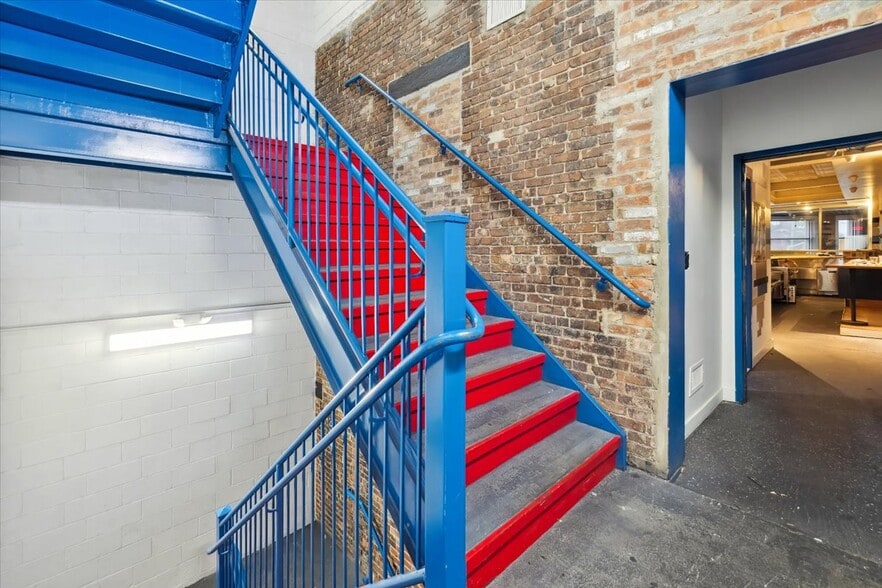 More Photos Of 512 Paterson Plank Rd, Jersey City Restaurant For Sale