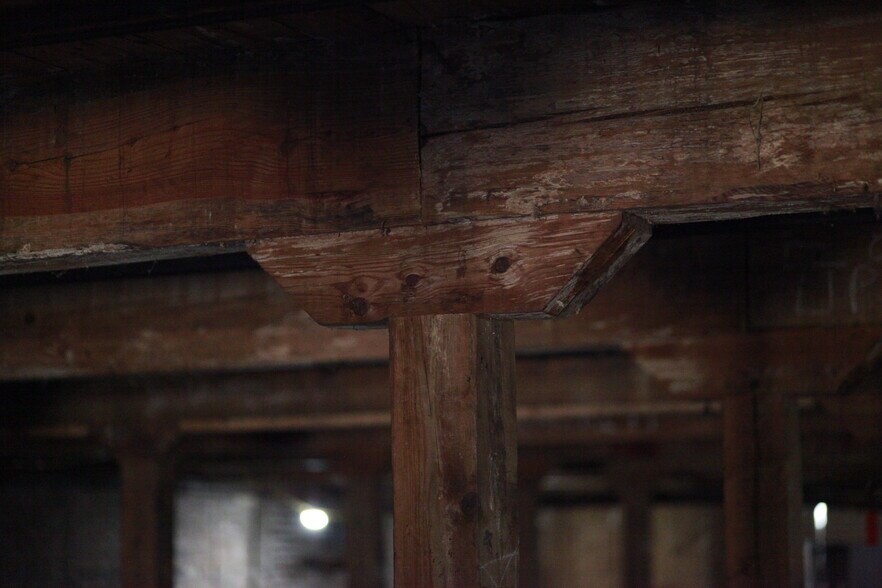 More Photos Of 501 N Mountain St, Cherryville Industrial For Sale