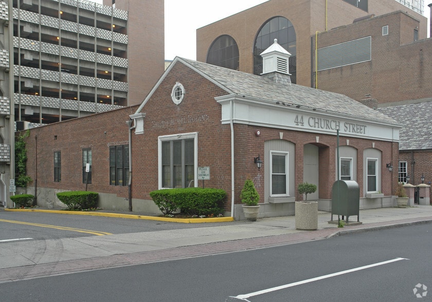 Primary Photo Of 44 Church St, White Plains Medical For Sale