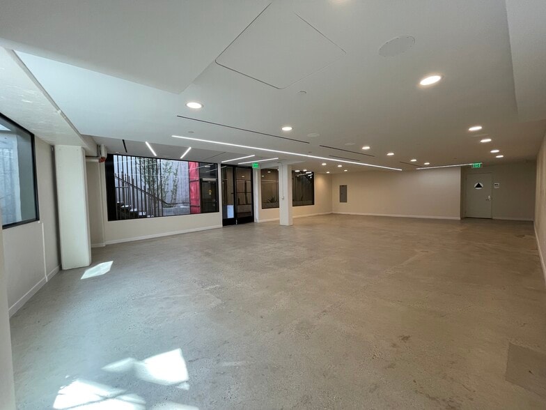 More Photos Of 8441 Melrose Pl, Los Angeles Storefront Retail Office For Lease