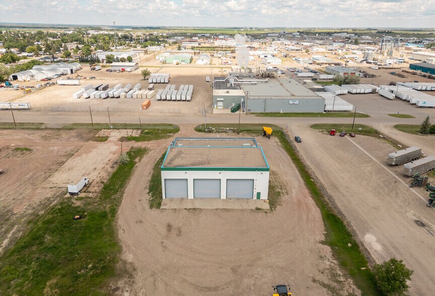 More Photos Of 5802 52 Av, Taber Warehouse For Sale