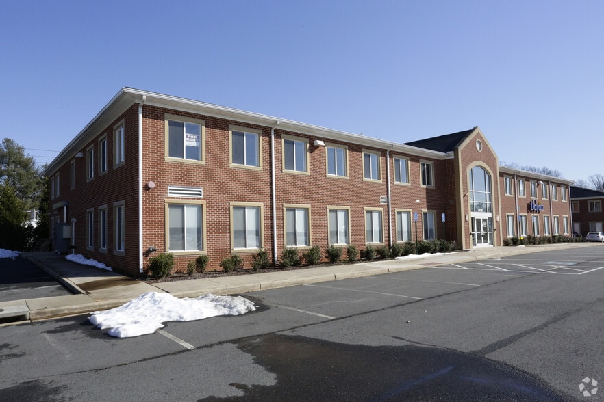 Primary Photo Of 9420 Forestwood Ln, Manassas Medical For Sale