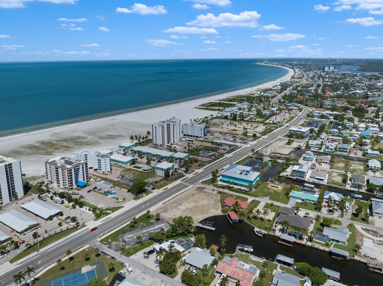 More Photos Of 6555 Estero Blvd, Fort Myers Land For Sale