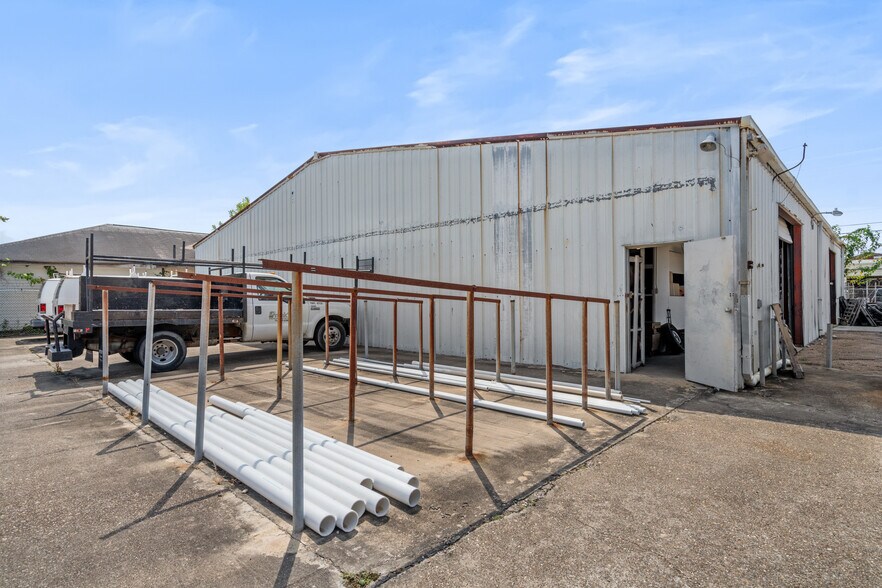 More Photos Of 6920 Winton St, Houston Land For Sale