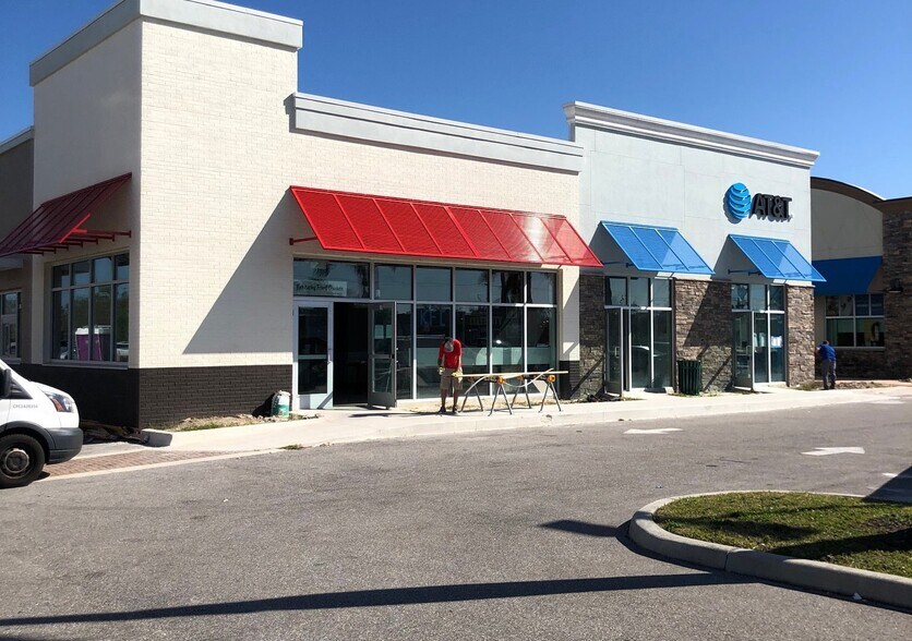 Primary Photo Of 5600 Tuscola Blvd, North Port Freestanding For Lease