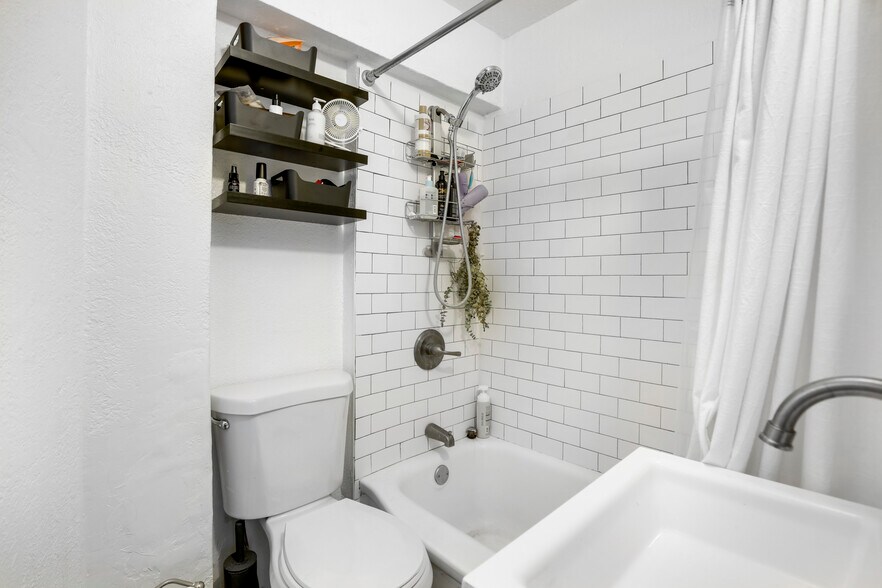 More Photos Of 1266 Lafayette St, Denver Apartments For Sale