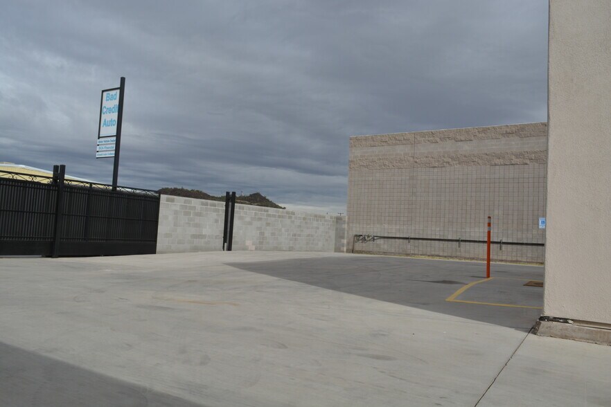 More Photos Of 22039 N 24th Ave, Phoenix Warehouse For Lease