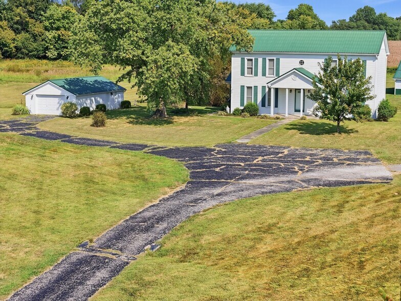 More Photos Of 4650 Highway 52, Loretto Apartments For Sale