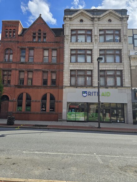 Primary Photo Of 40-42 W Market St, York Storefront For Lease