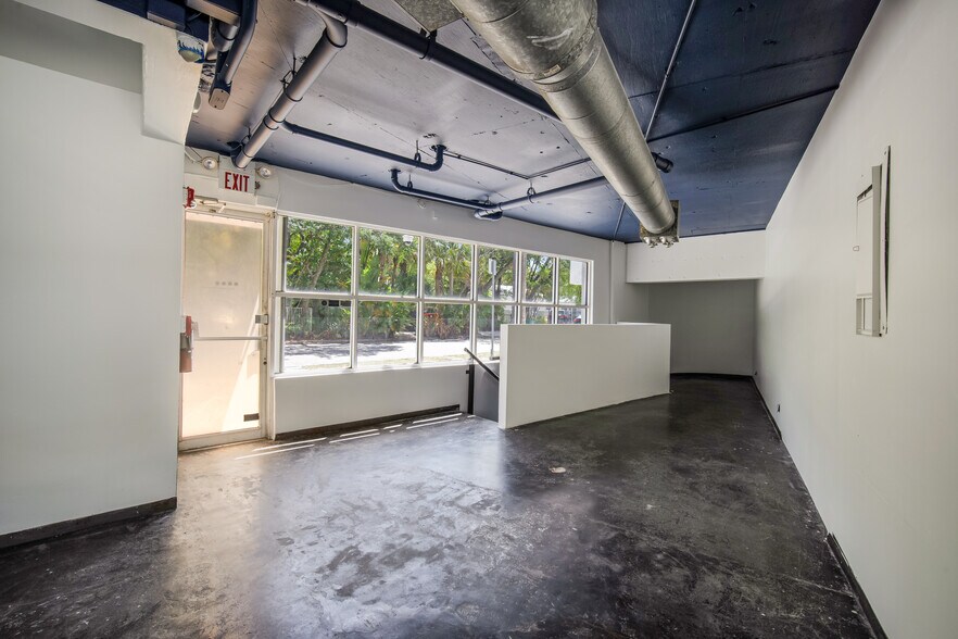 More Photos Of 2424 S Dixie Hwy, Coconut Grove Loft Creative Space For Sale