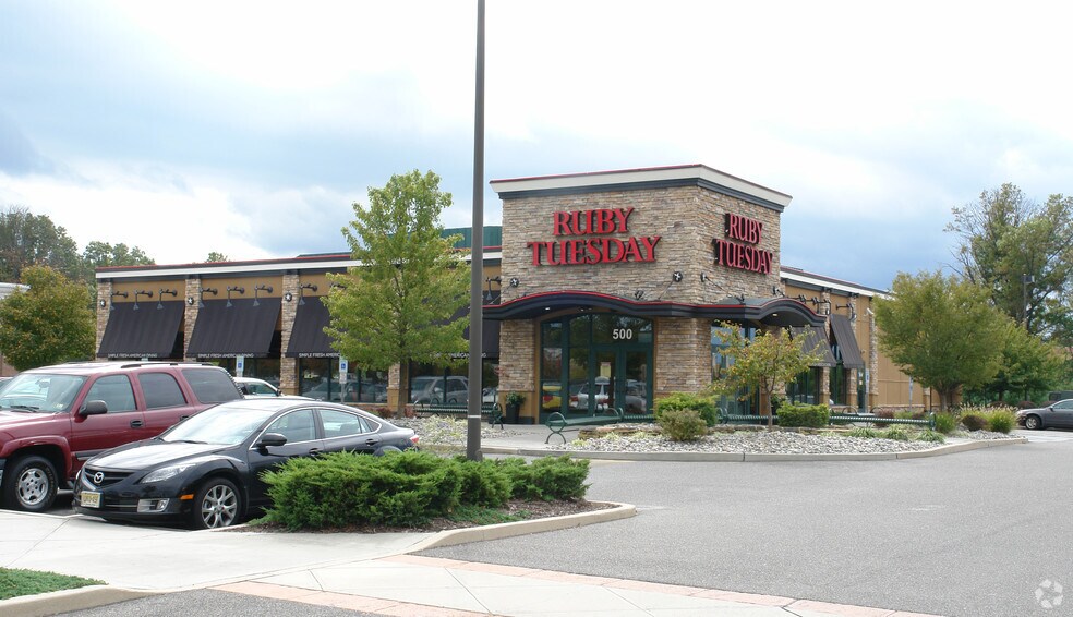 More Photos Of 130 Marketplace Blvd, Hamilton Unknown For Lease