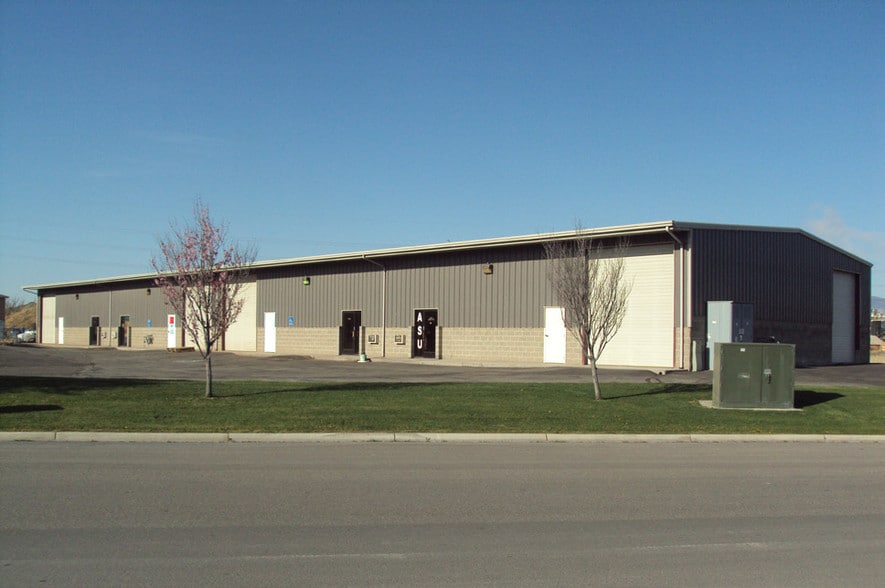 More Photos Of 220-236 S 1250 W, Lindon Manufacturing For Lease