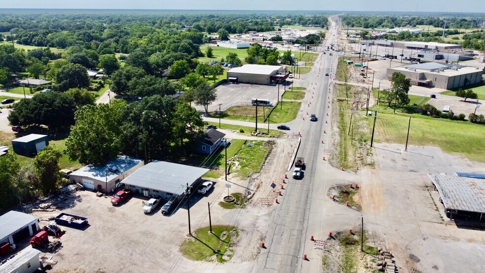 More Photos Of 206 S Columbia Dr, West Columbia Office Residential For Sale