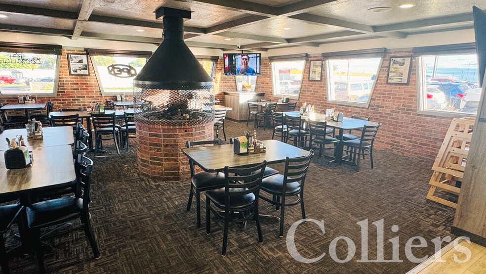 More Photos Of 2840 Pocatello Ave, American Falls Storefront For Sale