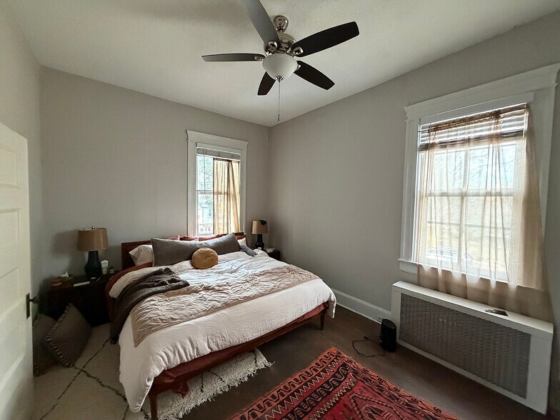 More Photos Of 211 E Peace St, Raleigh Apartments For Sale