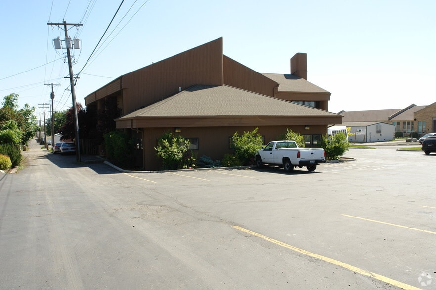 More Photos Of 4610 N Ash St, Spokane Medical For Lease