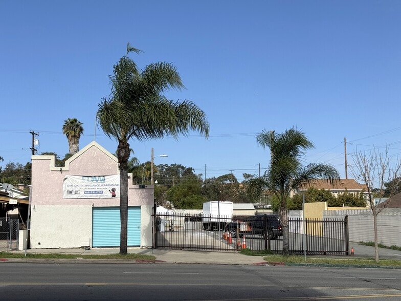 More Photos Of 3170 Market St, San Diego Land For Sale