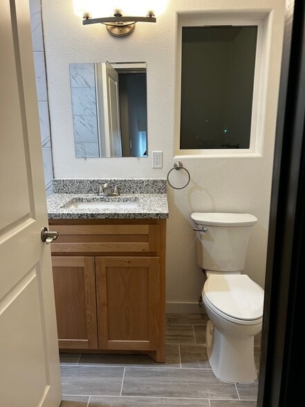 More Photos Of 615 Iron Ave SW, Albuquerque Apartments For Sale