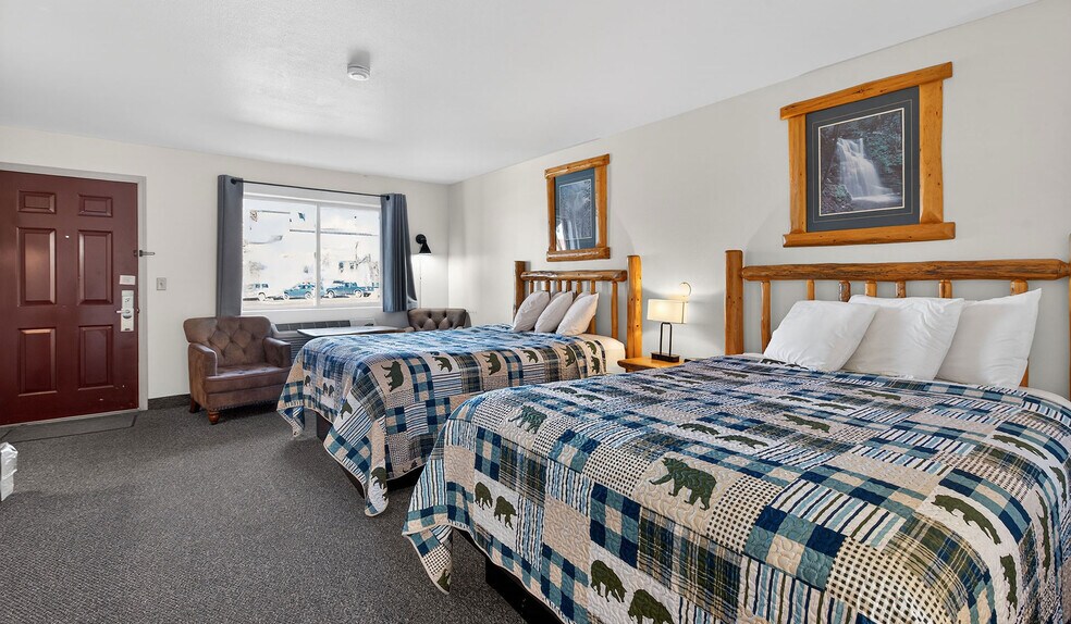 More Photos Of 102 E Greenwood St, Enterprise Hotel For Sale