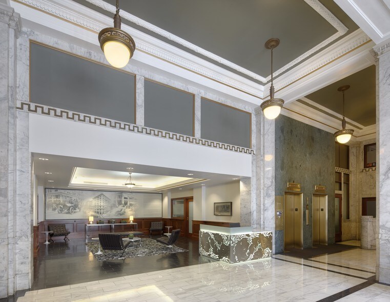 More Photos Of 810 3rd Ave, Seattle Office For Sale