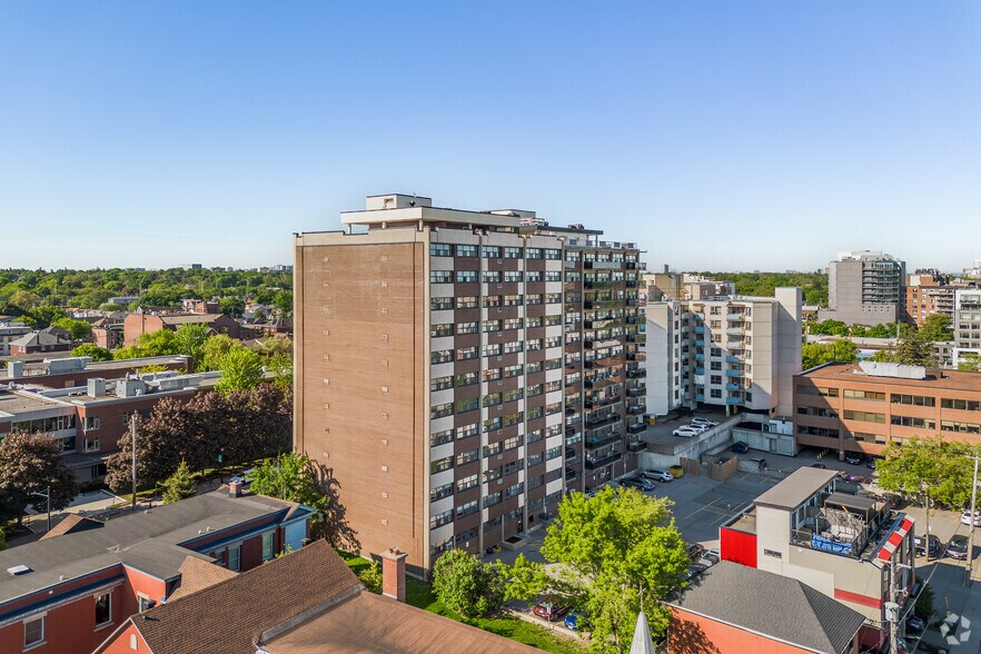 More Photos Of 1161-1171 Wellington St, Ottawa Apartments For Lease