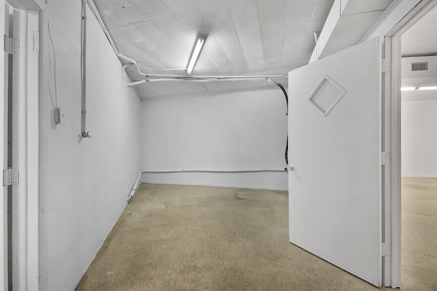 More Photos Of 5798-5816 St Augustine Rd, Jacksonville Unknown For Lease