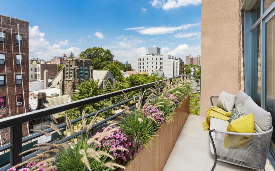 More Photos Of 109 Winthrop St, Brooklyn Apartments For Sale
