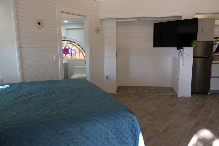 More Photos Of , Big Pine Key Unknown For Sale