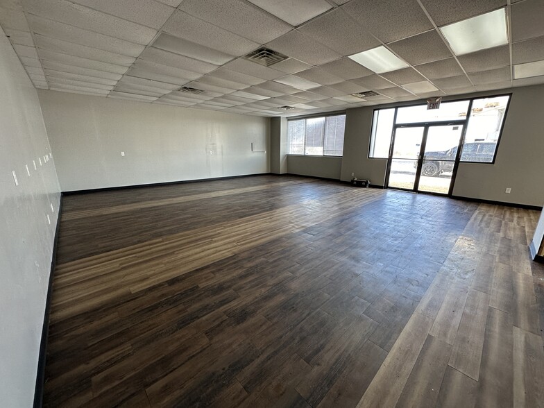 More Photos Of 7594 W Oh-73, Wilmington General Retail For Sale