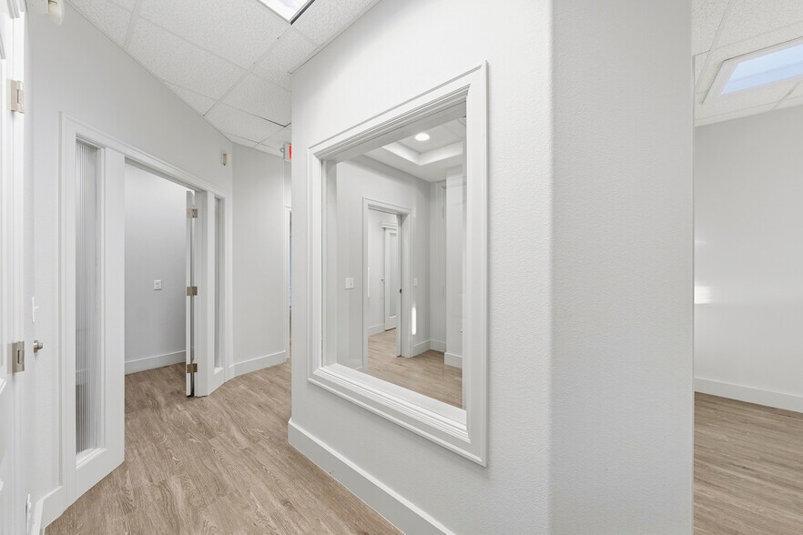 More Photos Of 1205-1350 Plaza Blvd, Central Point Freestanding For Lease