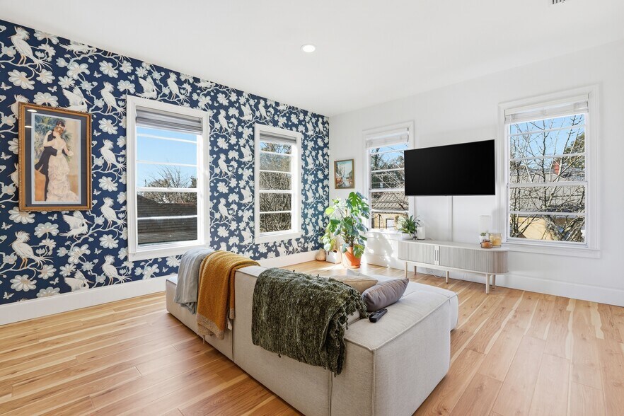 More Photos Of 521 W 37th St, Savannah Multifamily For Sale