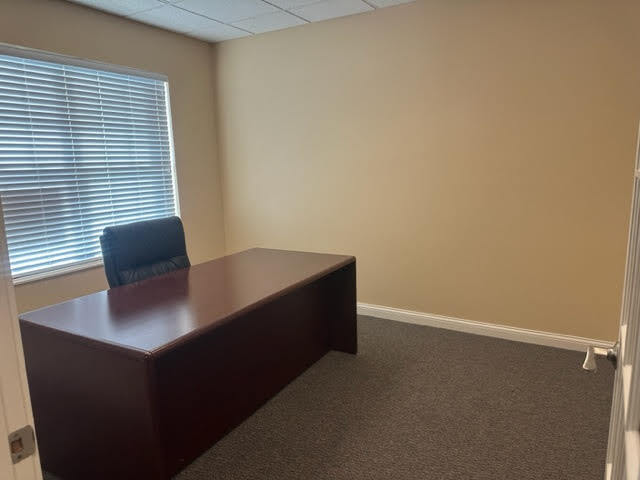 More Photos Of 7357 E Kemper Rd, Cincinnati Office For Sale