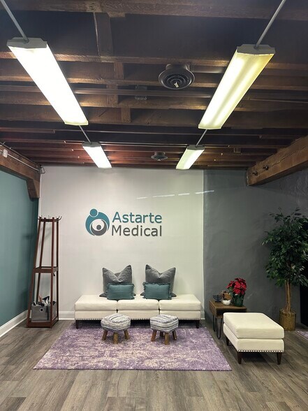 More Photos Of 10 N Main St, Yardley Office For Lease