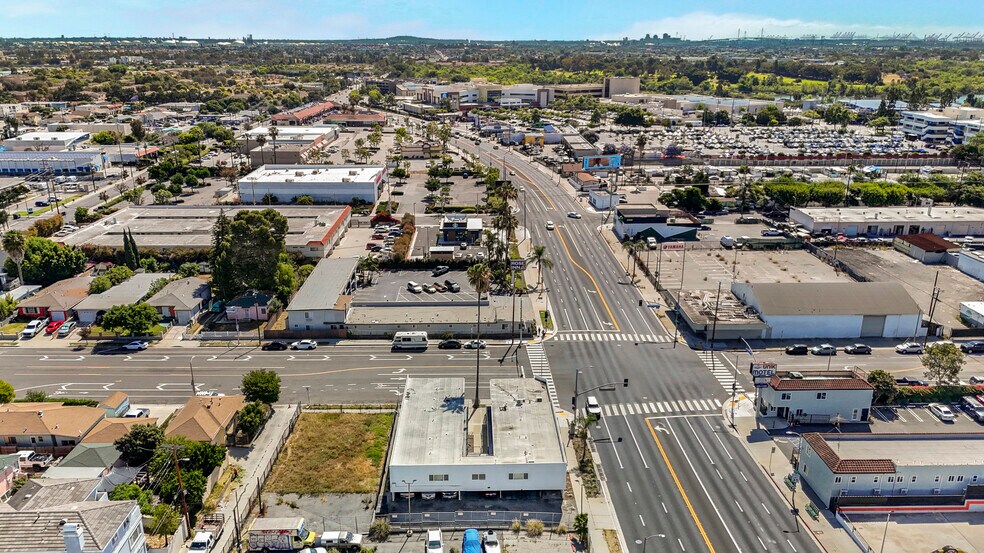 More Photos Of 1401 Pacific Coast Hwy, Harbor City Apartments For Sale