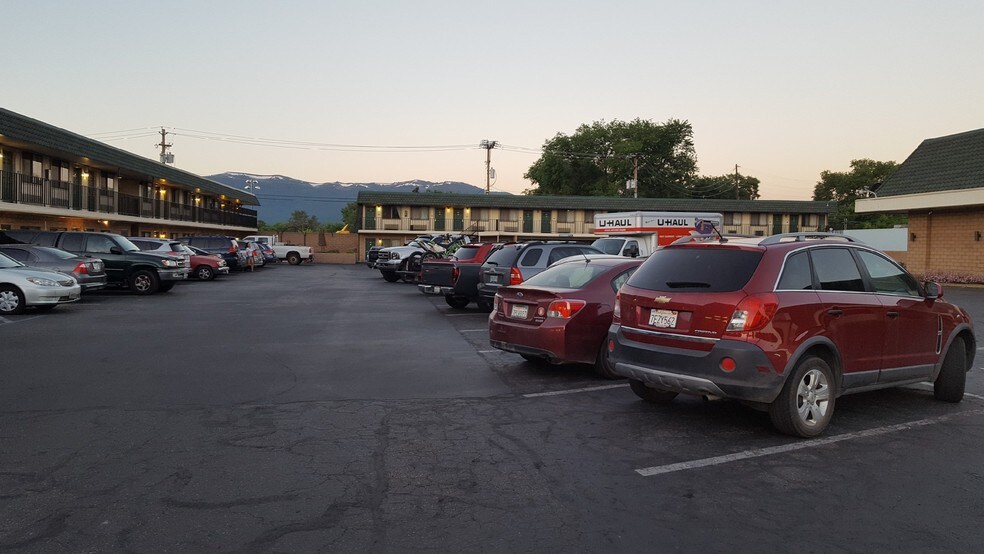 More Photos Of 1710 Main St, Susanville Hotel For Sale