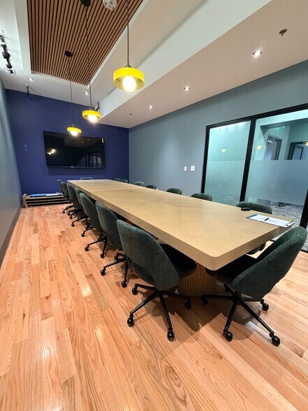 More Photos Of 6809 Belair Rd, Baltimore Coworking Space
