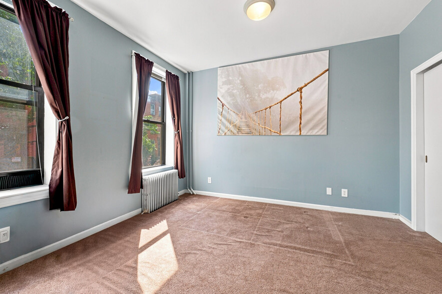 More Photos Of 117 President St, Brooklyn Apartments For Sale