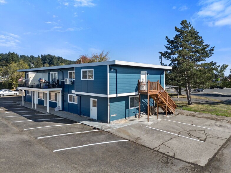 More Photos Of 1149 SW Cascade Ave, Chehalis Apartments For Sale