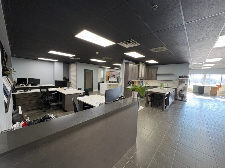 More Photos Of 12608 W 159th St, Homer Glen Freestanding For Sale