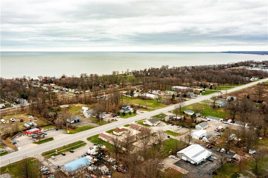 More Photos Of 3537 Liberty Ave, Vermilion Hotel For Sale