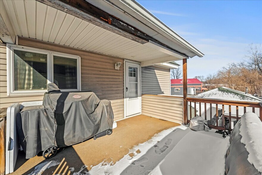 More Photos Of 750 Boulevard Ave, Dickson City Bar For Sale