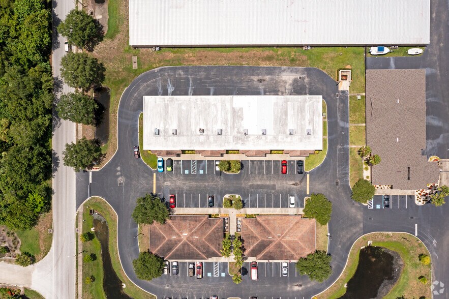 More Photos Of 2840-2854 Manatee Ave E, Bradenton Flex For Sale